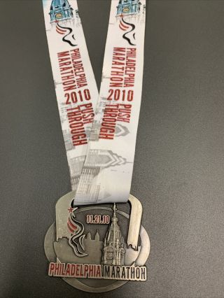 2010 Philadelphia Marathon Medal