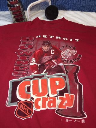 Steve Yzerman Detroit Red Wings 19 Nhl Cup Crazy T - Shirt C23