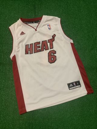 Lebron James Miami Heat Youth Jersey (size Medium)