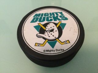 Ahaheim Mighty Ducks Vintage General Tire Slug Nhl Made In Canada Hockey Puck