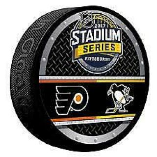 2017 Stadium Series Flyers Vs Pittsburgh Penguins Dueling Puck 155243