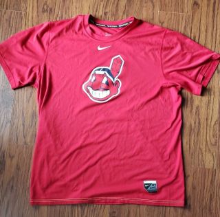 Nike Dri - Fit Cleveland Indians Baseball Chief Wahoo Logo Red T - Shirt Men 