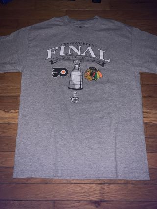 2010 Stanley Cup Final T Shirt Old Time Hockey Mens Large Black Hawks Flyers