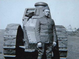 22 Vtg Ww1 Era Photographs Usgi Army Tanks Cannon Equipment Soldiers Mechanics