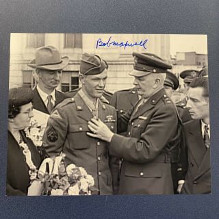 Robert Maxwell Signed 8x10 Photo Autograph World War 2 Medal Of Honor