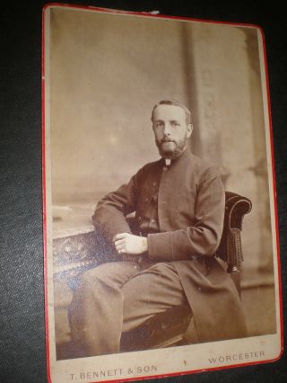 Old Cabinet Photograph Man Vicar Beard By Bennett Worcester C1880s