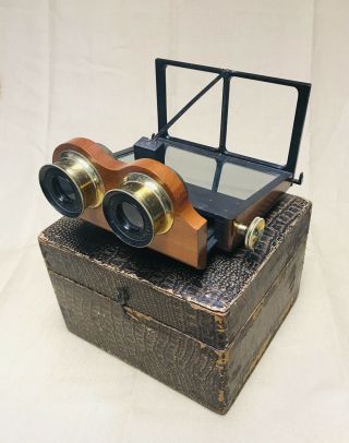 Smith Beck & Beck Stereoscopic Viewer In Case
