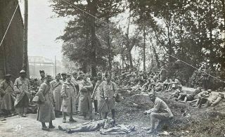 WW1 GERMAN - FRENCH PRISONERS OF WAR AFTER CAPTURE PHOTO POSTCARD RPPC 2