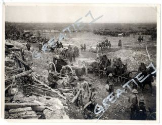 Ww1 Press Photo " On The British Western Front " A Roadside Scene As We Advance "