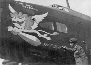 Ww2 R.  C.  A.  F Lion Squadron Plane Rare Photo Being Named After Lana Turner