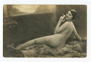 1920s Vintage Risque Nude Pretty Lady Smoking Flapper French Photo Postcard
