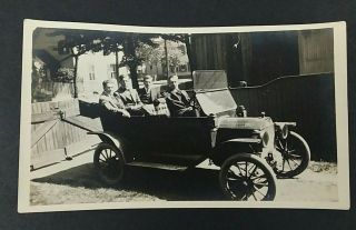 Early 1900s Snapshot Photo 4 Men Sitting In Old Model T Car Jalopy