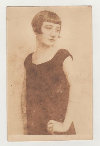 Affectionate Pretty Young Woman Charming Attractive Lady Female Old Photo 1920s