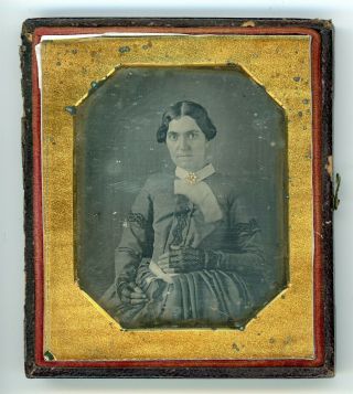 Portrait of Pretty Woman Looking Directly Into Camera (1/6 Plate Daguerreotype) 2