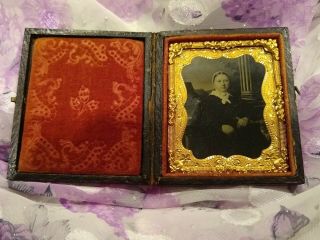 Old Leather Union Case With 1/9th Plate Tintype Of Woman 1800 