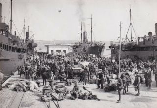 Press Photo Ww2 Cretan Troops Released At Souda Bay Crete 25.  11.  1940