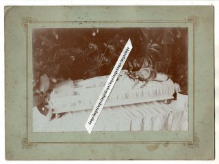 1800/early 1900 Open Coffin Baby Post Mortem Antique Photo On Cardboard