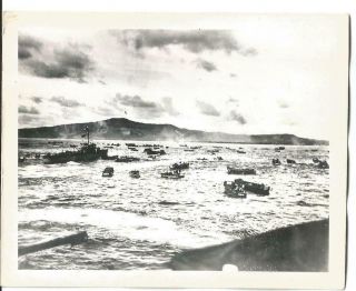 Ww2 Photo - Us Landing Crafts - Somewhere In The Pacific Theater