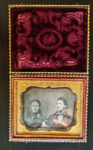 1/6 Plate Daquerrotype,  Case,  Man And Woman,  Stunning