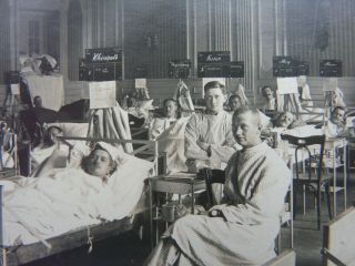 WW1 Wounded Germans and Medical Staff.  Hospital Ward.  Feldpost.  VERY SHARP (286) 2