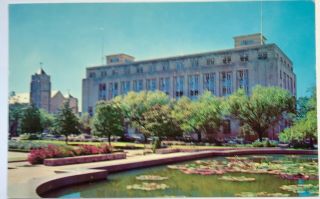Fort Worth Tx Burke Burnett Park Vintage Postcard Texas Souvenir