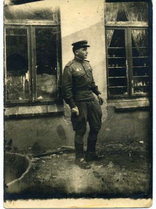 1945 May 9 Victory Ww2 Poland Red Army Rkka Awards Street View Russian Photo