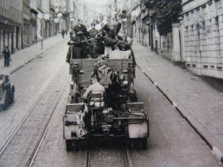 World War 2 Ww2 Photo European Detailed.  German Artillery Truck 94