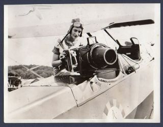 Woman Posing With Aerial Camera Us Army Air Corps Airplane 1932 Orig Press Photo