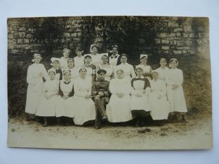 German Soldier With A Large Group Of Nurses.  Ww1 German Photograph