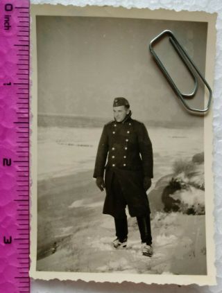 100 Ww2 Orig.  Photo German Soldier Coat Ranks Snow 2.  5 X 3.  5 Inch