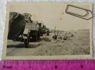 135 Ww2 Orig.  Photo German Soldiers Trucks Cannon Text 2.  5 X 3.  5 Inch