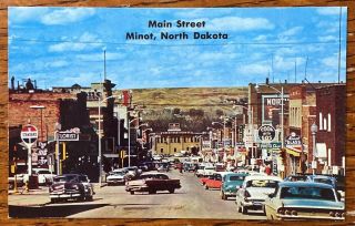 Minot North Dakota Main Street View With Vintage Cars Postcard P42