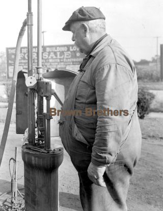 1919 Nyc Gas Filling Station Previsible Crank Pump Glass Photo Camera Negative