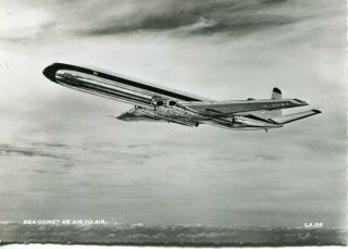 Bea - De Havilland Comet 4b - Old Real Photo Postcard
