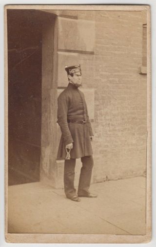 Occupational Cdv - Man In Uniform With Keys - Prison Officer? By Earl Of Worcester