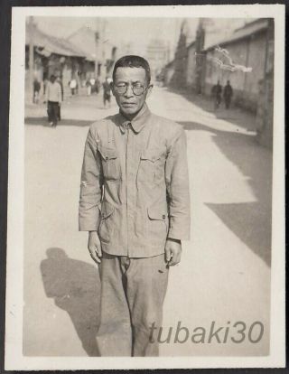 Q26 China Shanxi Linfen 山西臨汾 1930s Photo Chinese Man On Street