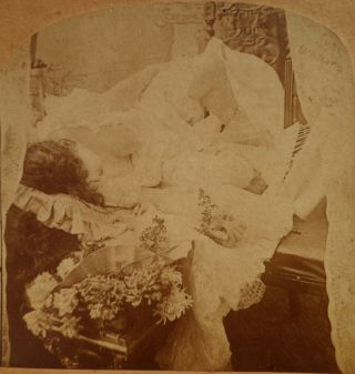 Woman In Repose Antique Stereoview Photograph 19th Century Victorian Erotica