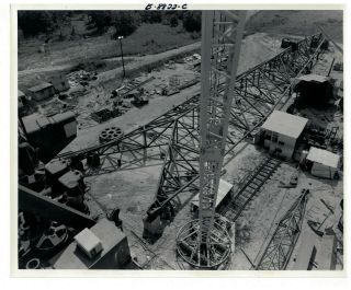 Vintage Bucyrus Erie B&w Photo Of Crane Parts In Production 68