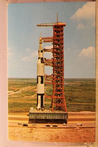 Florida Fl Kennedy Space Center Apollo Saturn V Facility Vehicle Postcard Old Pc