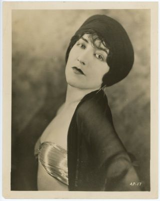 Silent Film Beauty Aileen Pringle Orig.  1925 Risqué Jazz Age Glamour Photograph
