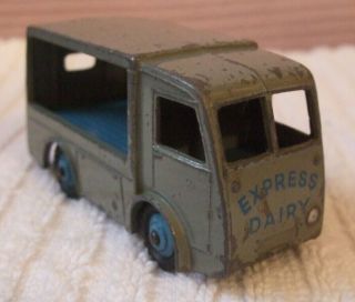 Dinky Vintage Model (rare) Ncb Electric Exprees Dairy Van Cat No 30v