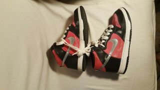 Nike Vintage High Top Girls Retro Sneaker Pink Black Size 8.  5 Europe 40 (rare)