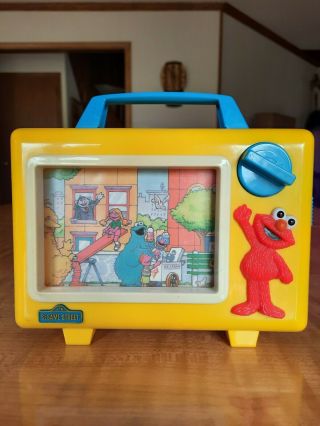 Vintage Sesame Street Illco Elmo Musical Tv Music Box Wind - Up Toy Baby - Rare