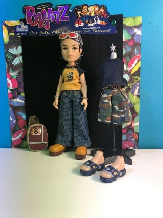 Bratz Boyz Strut It Eitan With Accessories Rare Collectible Doll Mga