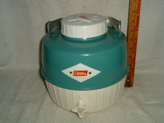 Vtg Coleman Water Drink Cooler Beverage Picnic Retro.  Rare Turquoise Color W/cup