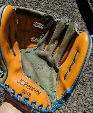 Rare Vintage Leather Baseball Glove For Jc Penney.  Blue Leather.  Youth.  9.  5 "