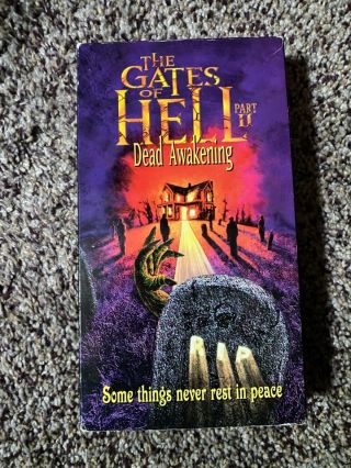 The Gates Of Hell Part 2 Ii: Dead Awakening Vhs 1997 Rare Lucio Fulci " Sequel "