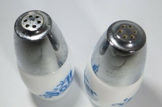 Rare Vintage Gemco Blue and White Salt & Pepper Shakers Crome Toppers 3