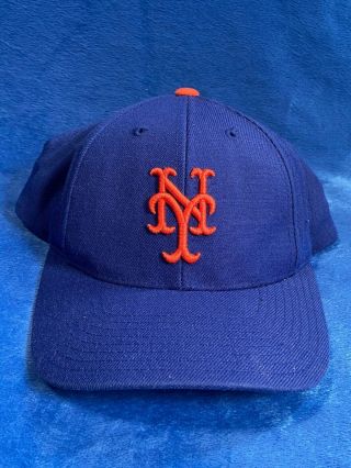 Vintage York Mets Logo Athletic Snapback Hat Pre Owned 90s Rare