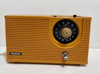 Vintage Mid Century Panasonic Radio Am/fm Model Re 6192 Japan (rare Color)